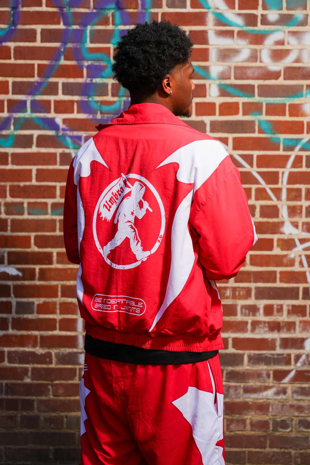 UMBRÁ Windbreaker Jacket and Shorts Set Red